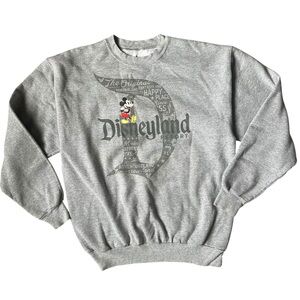 Disneyland Resort Mickey Mouse grey‎ crewneck  sweatshirt. Hanes size M